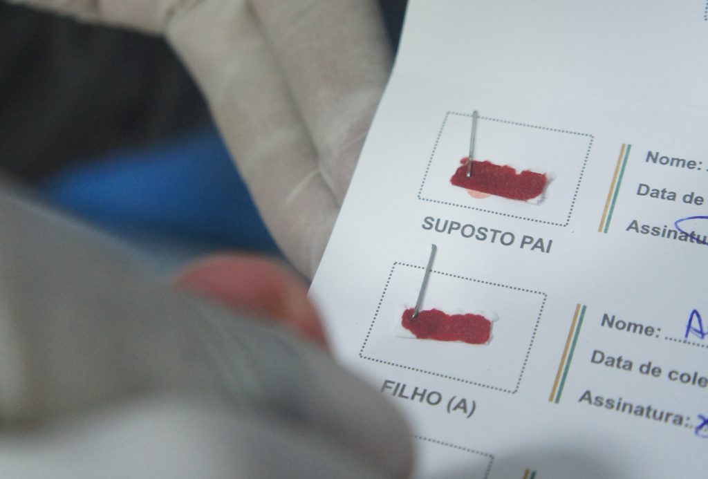 MAIRI Exame de DNA é o serviço mais procurado no segundo dia da Unidade Móvel da Defensoria na