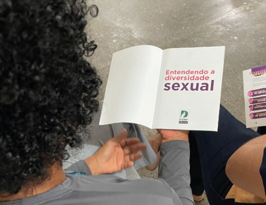 Defensoria promove capacitação sobre acolhimento a pessoas trans para servidores(as) do Conjunto Penal Feminino em Salvador - Defensoria Pública da Bahia