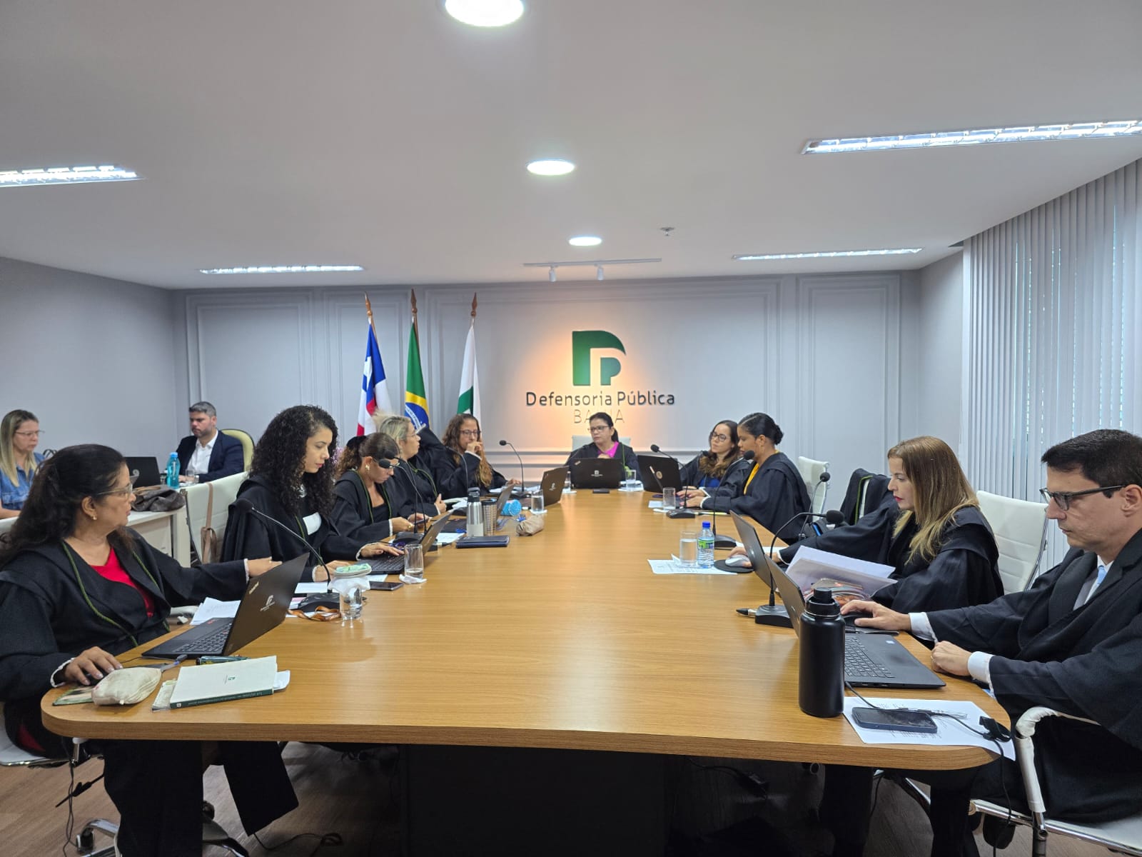 Oito defensores(as) públicos(as) são promovidos (as) à Instância Superior