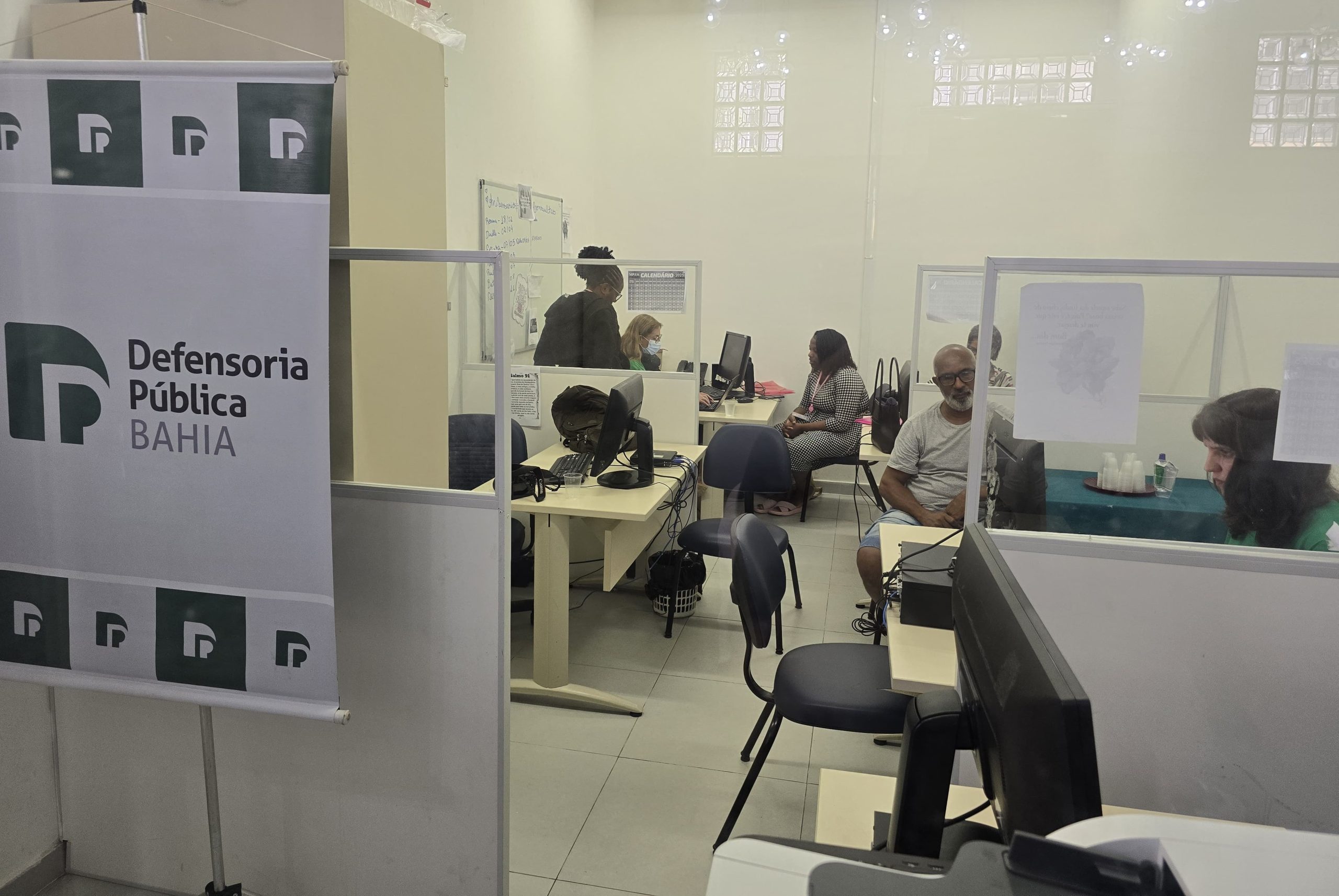 DPE participa da Semana Nacional do Registro Civil e leva cidadania a pessoas vulneráveis