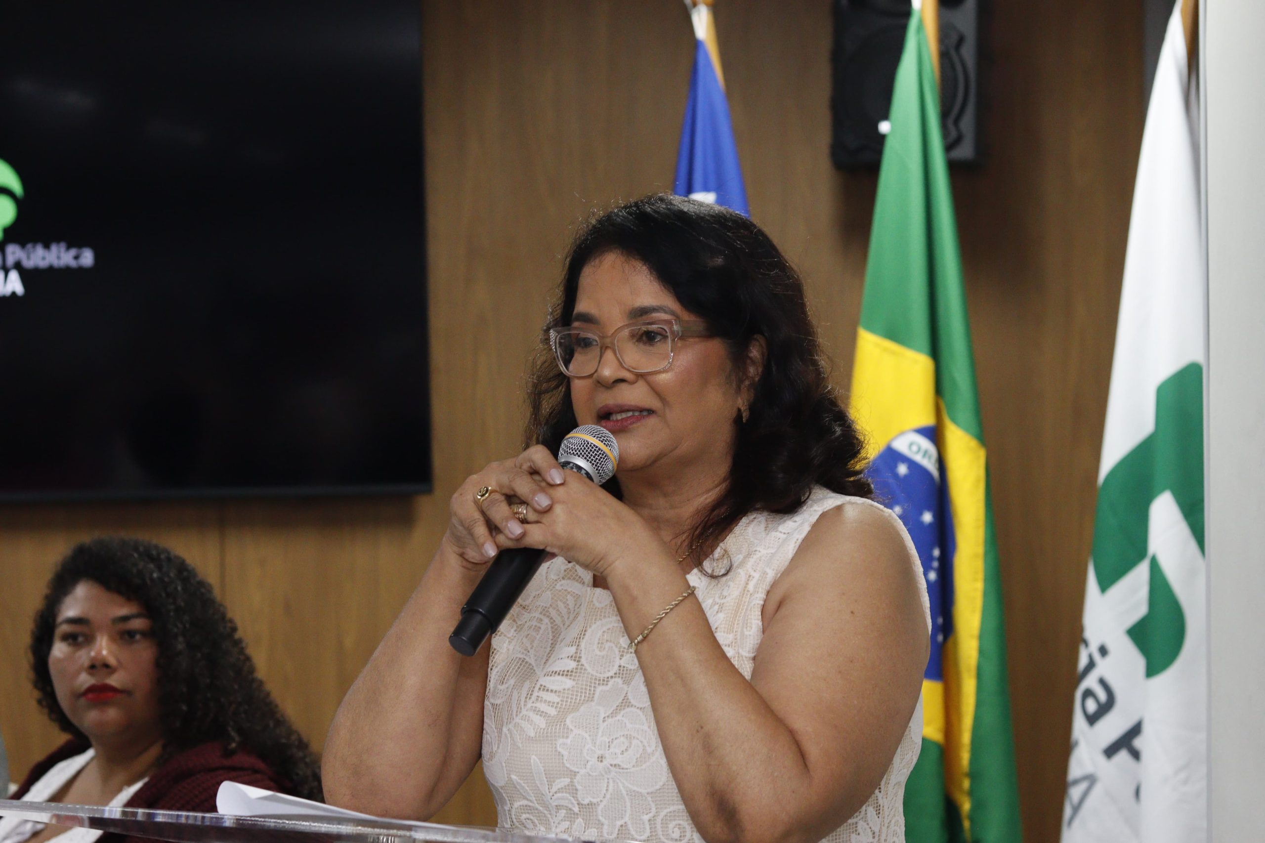 Em posse festiva, corregedora-geral reafirma valores e missão da Defensoria Pública