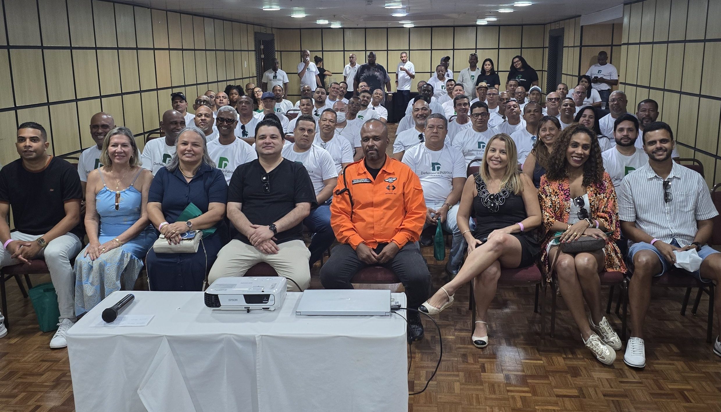 Dia do(a) Motorista celebra profissionais que transportam vidas e são fundamentais para a logística da Defensoria