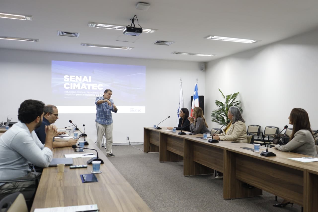 Defensoria visita SENAI CIMATEC para estreitar parcerias institucionais e discutir inovação tecnológica