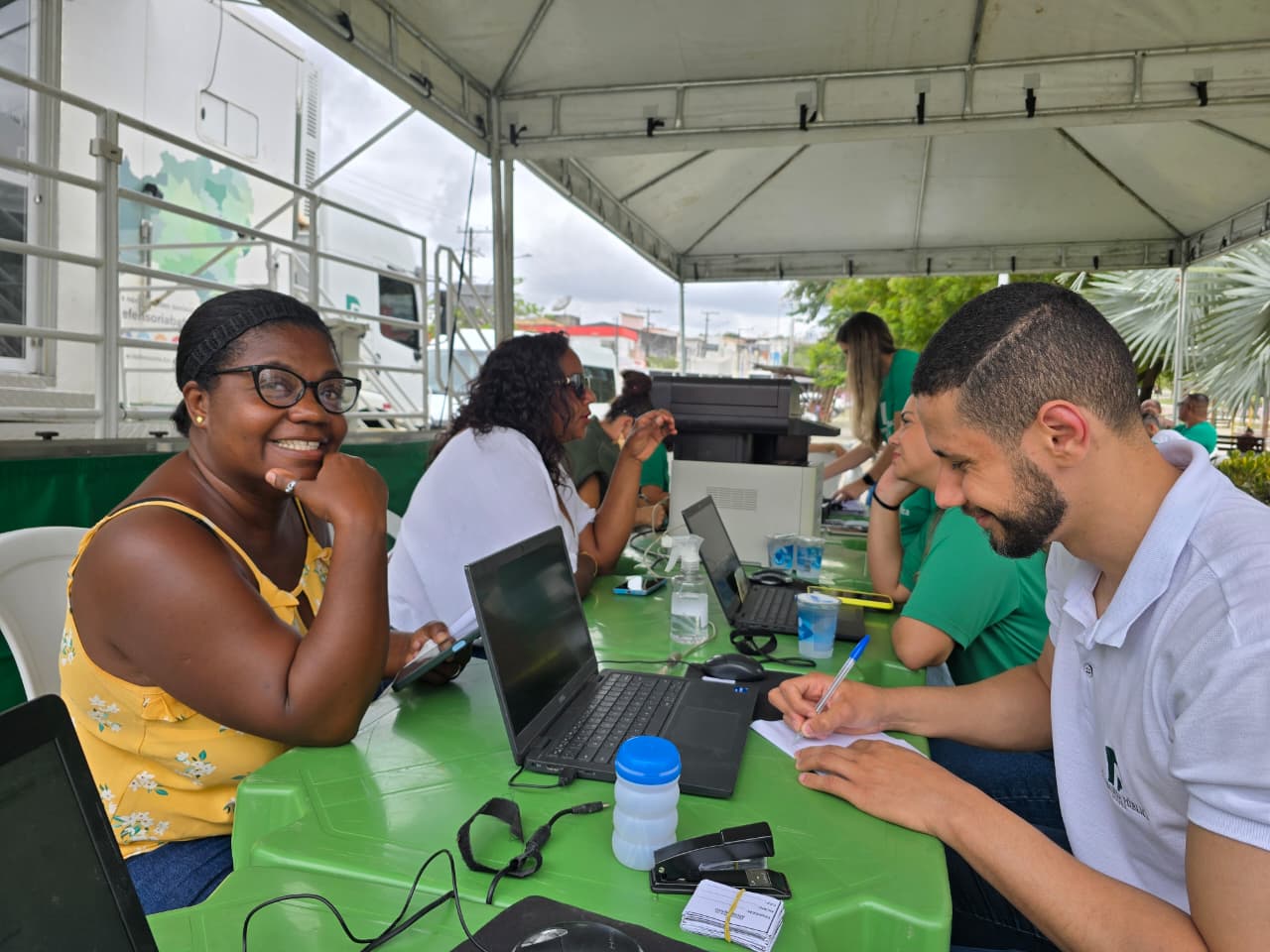 Unidade Móvel inicia articulações do programa Bahia Alfabetizada em Castro Alves