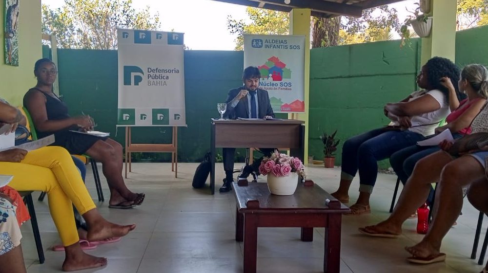 Lauro de Freitas: curso de educação em direitos para famílias em vulnerabilidade